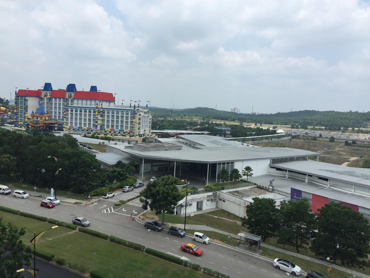 Afiniti Residensi Legoland Medini Apartment Nusajaya  Exterior foto