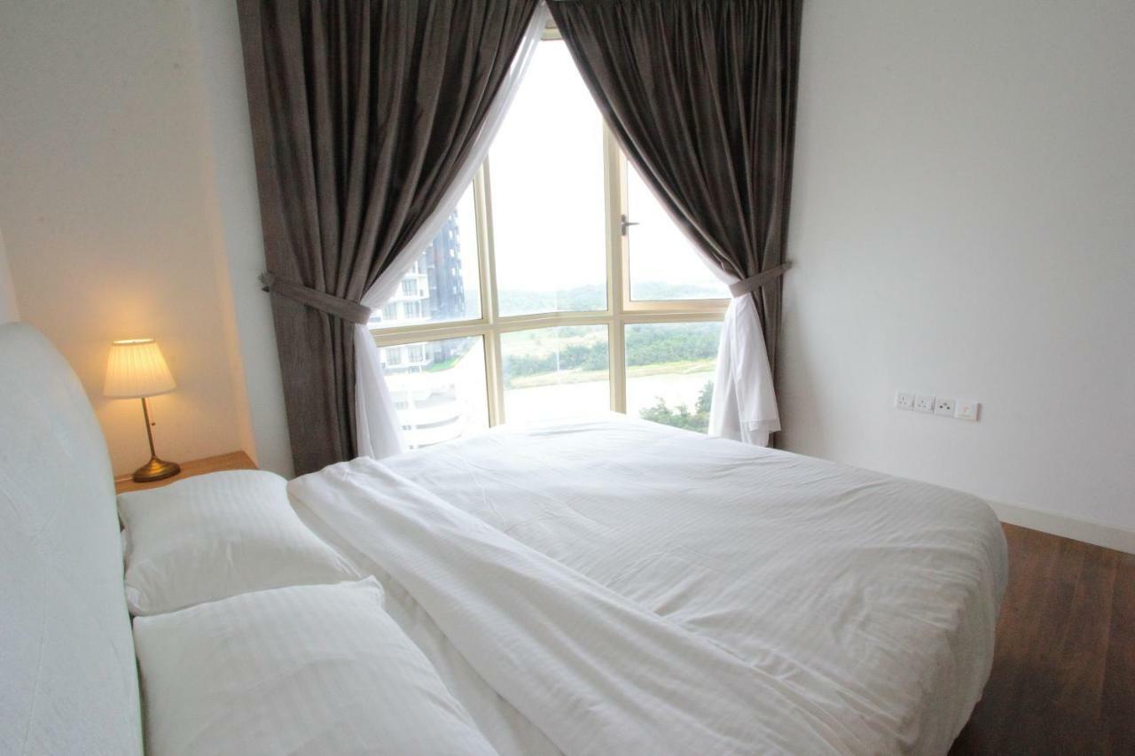 Afiniti Residensi Legoland Medini Apartment Nusajaya  Exterior foto